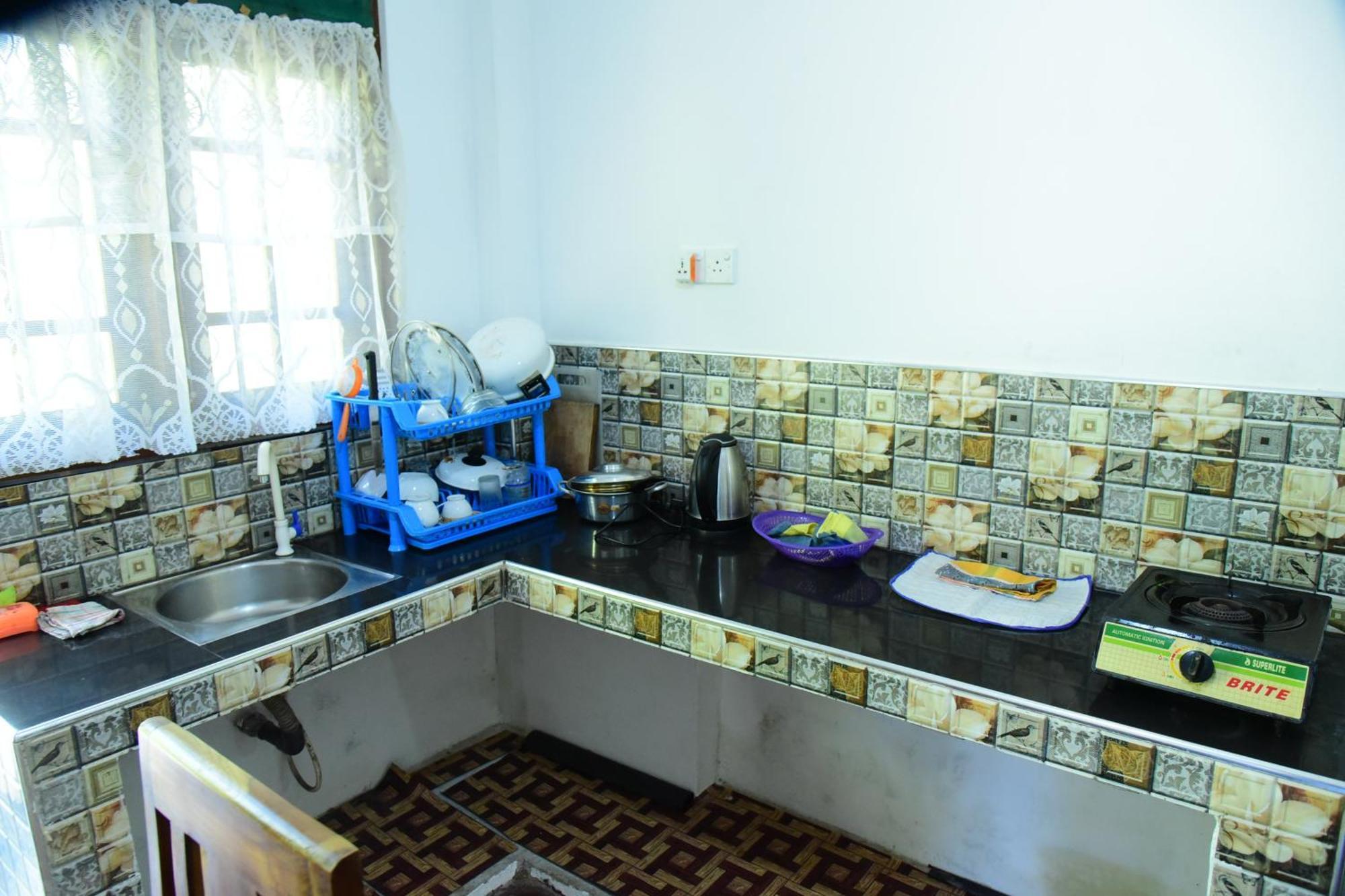 Sun Ground Villa Hikkaduwa Dış mekan fotoğraf