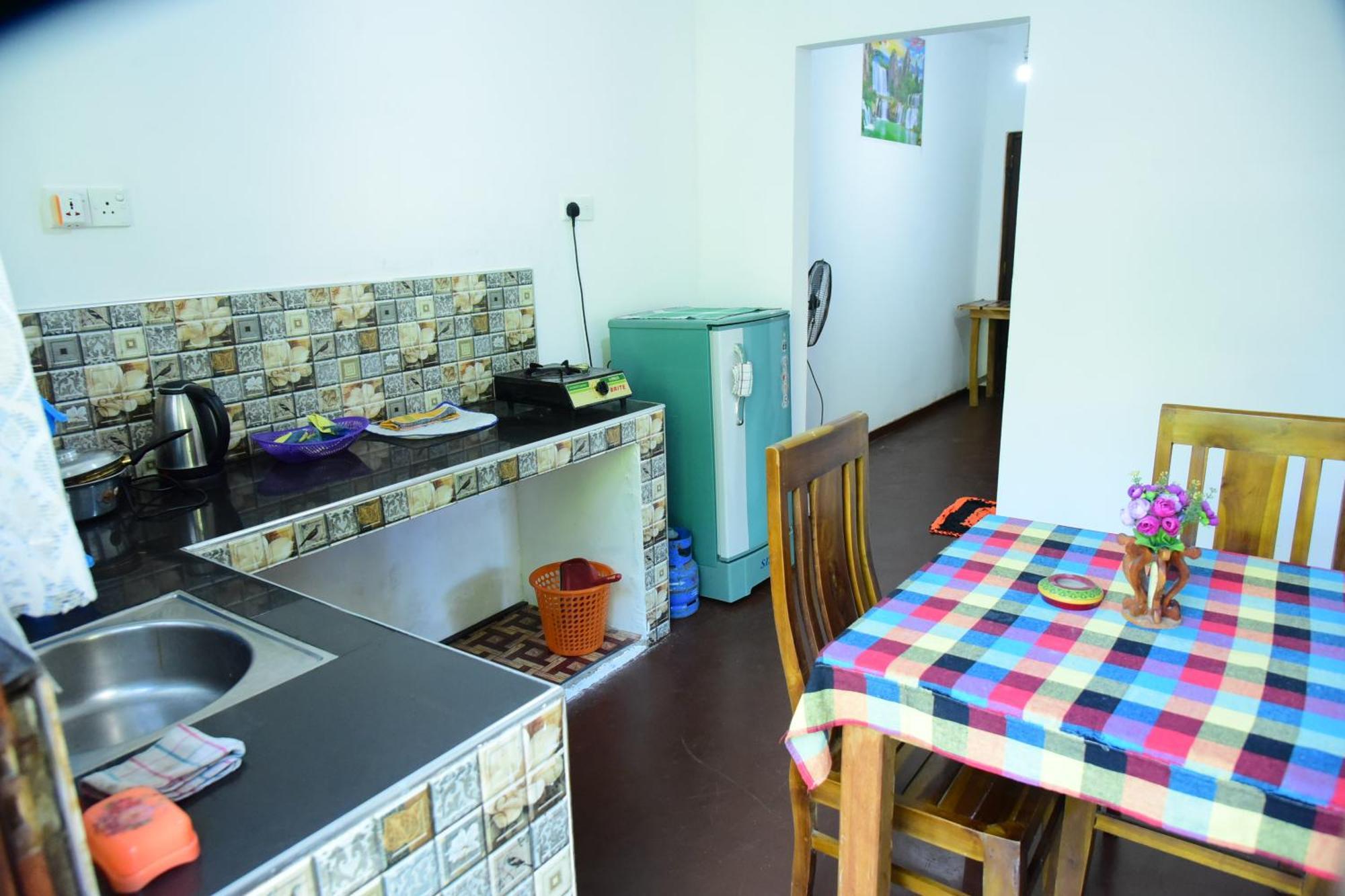 Sun Ground Villa Hikkaduwa Dış mekan fotoğraf